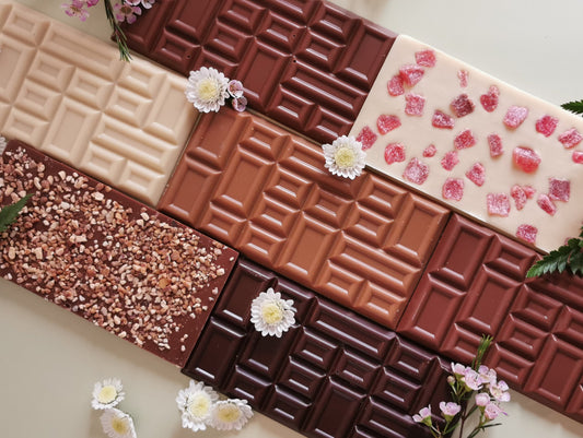 Tablette Chocolat Amande et éclats de noisettes caramélisées