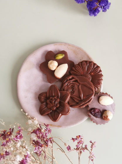 Mendiants Fleurs : Chocolat Amande